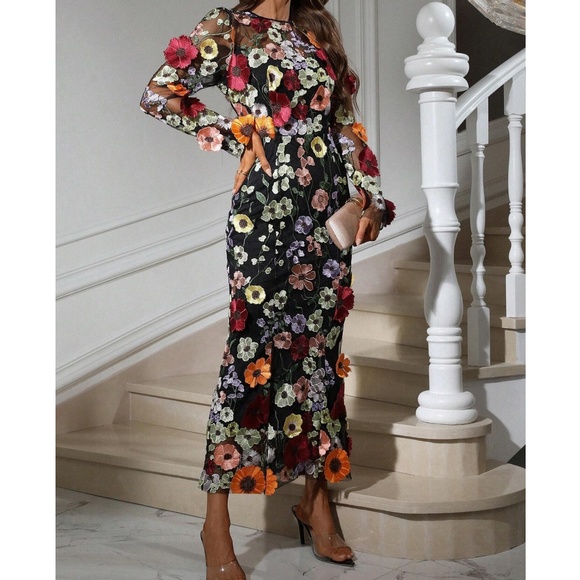 Classic Floral Applique Semi Sheer Fitted Long Sleeve Dress - Picture 3 of 4